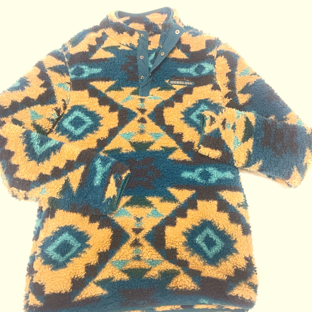 Extremely warm, sherpa pullover with Nebraska logo